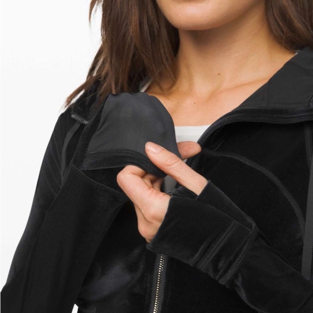 Lululemon Define Hooded Jacket *Velvet
Black 6 - Picture 4 of 9